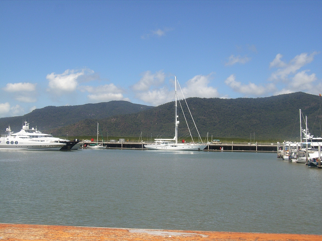 Cairns002.jpg - Unicode