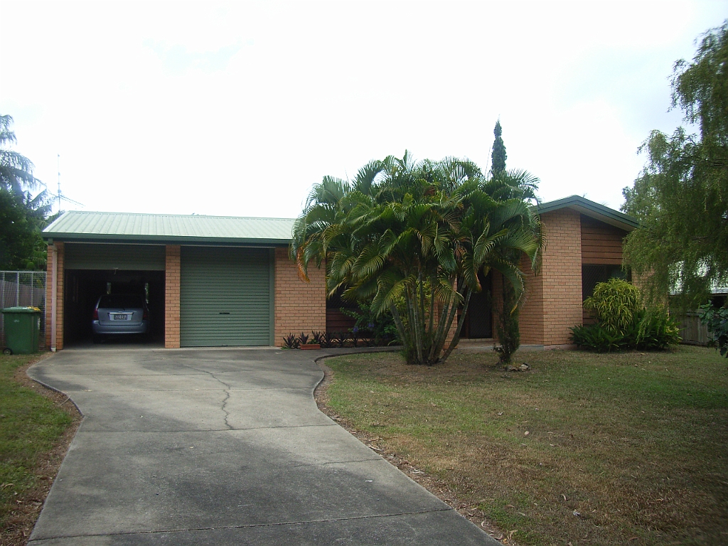 Cairns006.jpg - Unicode