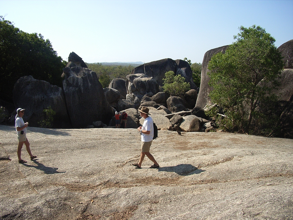 Cairns092.jpg - Unicode