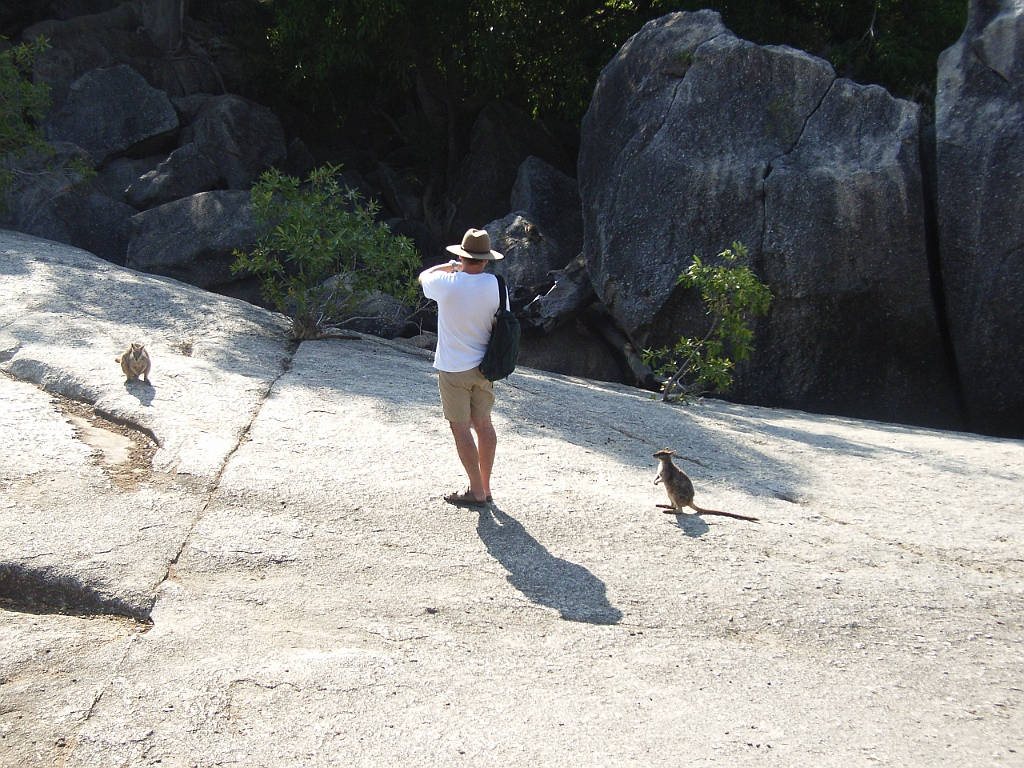 Cairns093.jpg - Unicode