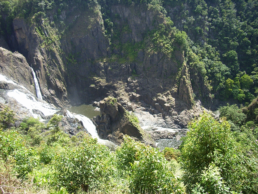 Cairns252.jpg - Unicode