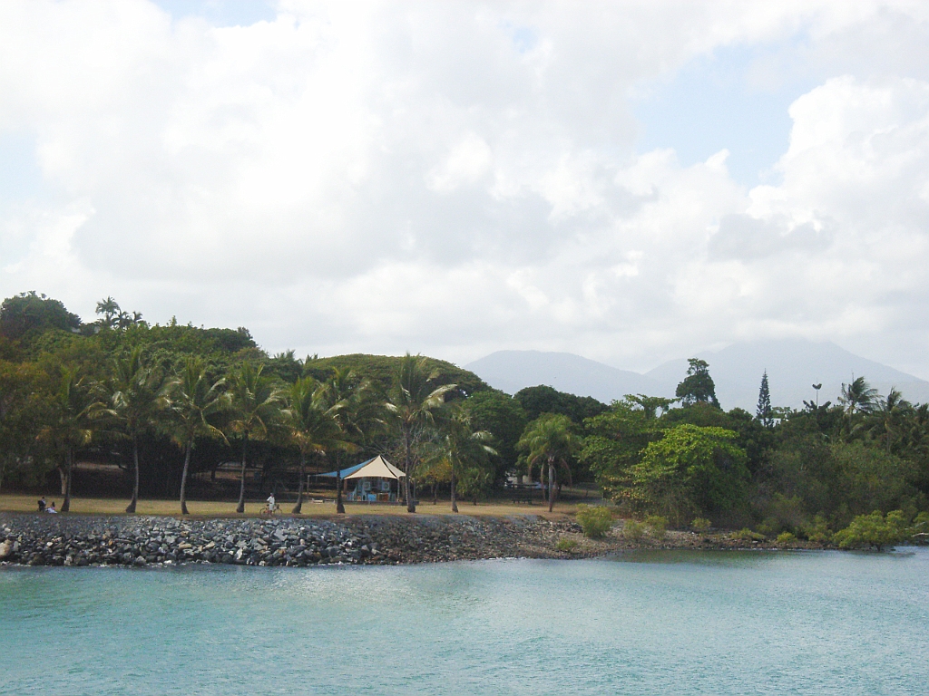 Cairns285.jpg - Unicode