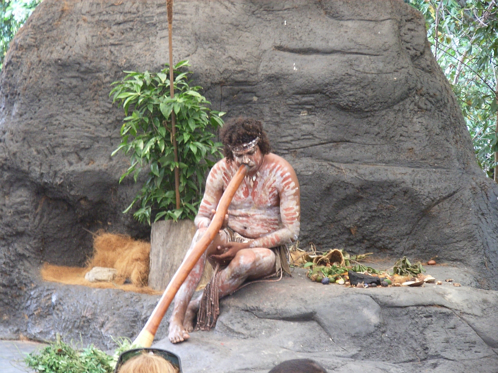 Cairns336.jpg - Unicode