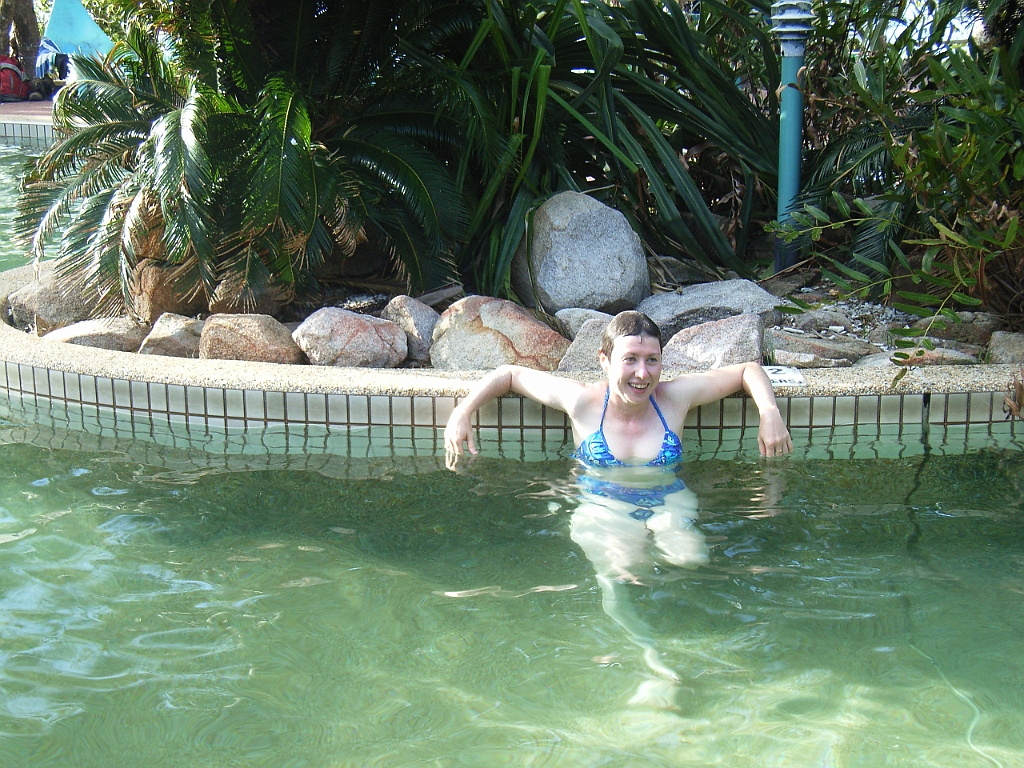 Cairns369.jpg - Unicode