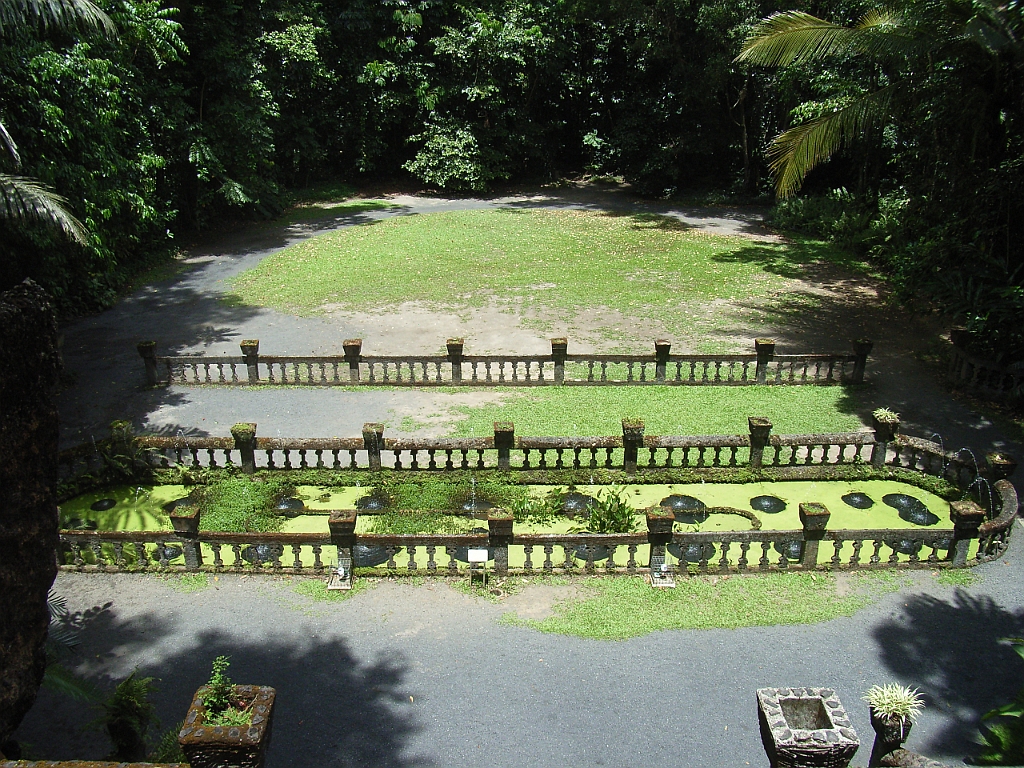 Cairns389.jpg - Unicode