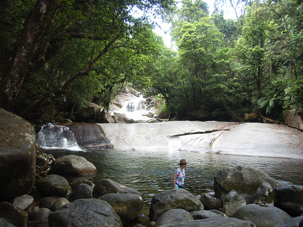 Cairns397.jpg - Unicode