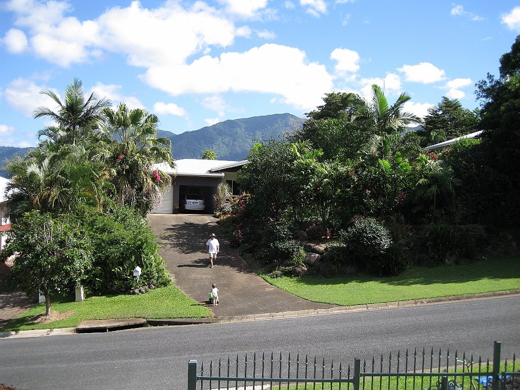 Cairns024.JPG