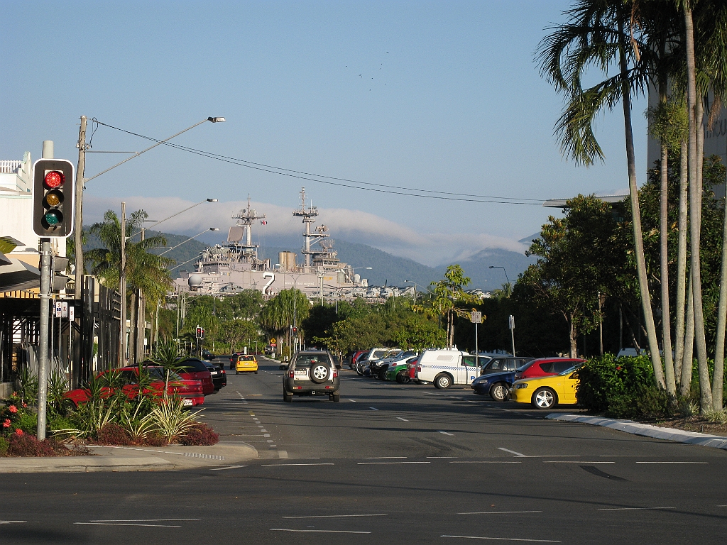 Cairns113.JPG