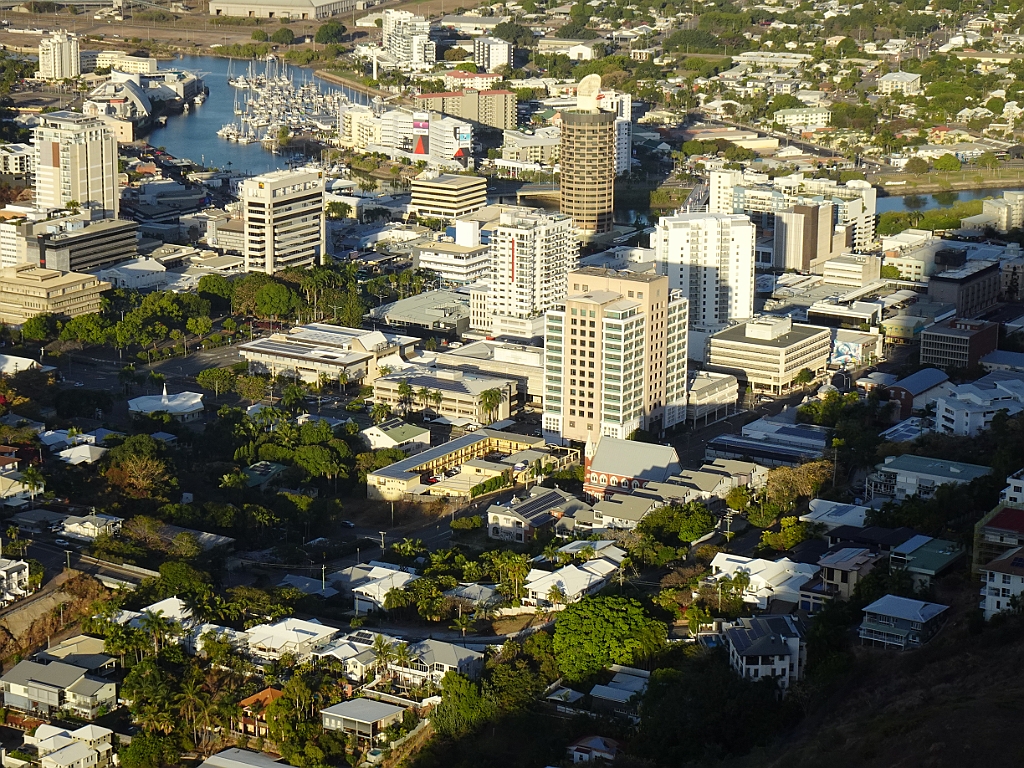 Cairns031.JPG