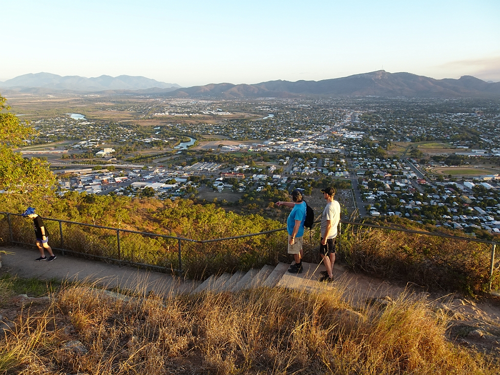 Cairns049.JPG