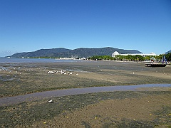 Cairns015