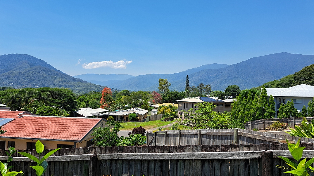 Cairns53.jpg